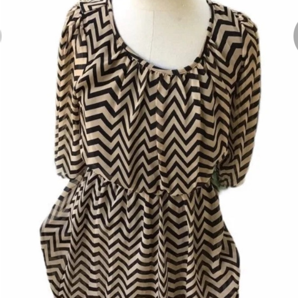 Sweet storm chevron dress size medium